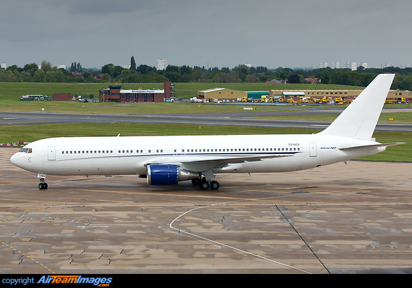 Boeing 767-35D/ER Boeing 767-35D/ER