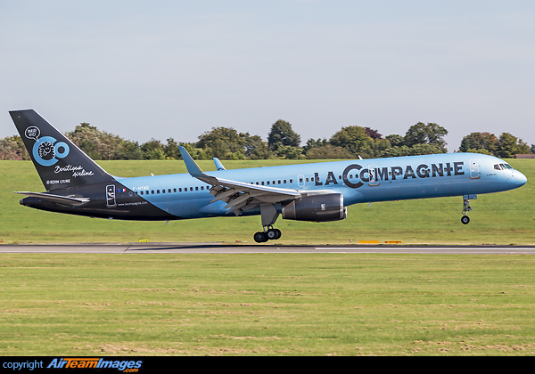 Boeing 757-256 Boeing 757-256