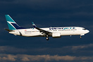 Boeing 737-8CT