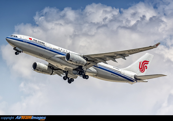 Airbus A330-243 Airbus A330-243