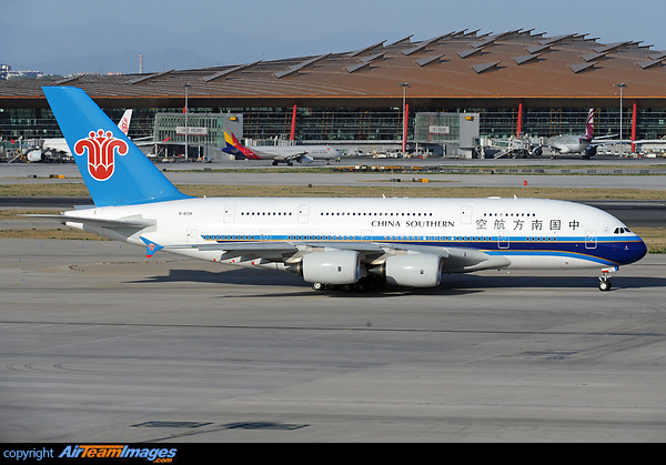Airbus A380-841 Airbus A380-841