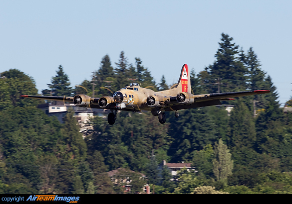 Boeing B-17G Flying Fortress Boeing B-17G Flying Fortress