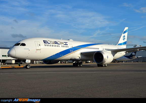 EL AL 's brand new Boeing 787-9 being pushed back prior to its departure from Heathrow for the first time on a proving flight with no passengers operating the LY216 Boeing 787-9 Dreamliner