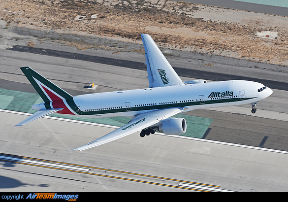 Boeing 777-243/ER Boeing 777-243/ER