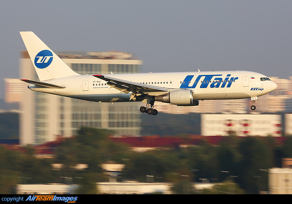 Boeing 767-224/ER Boeing 767-224/ER
