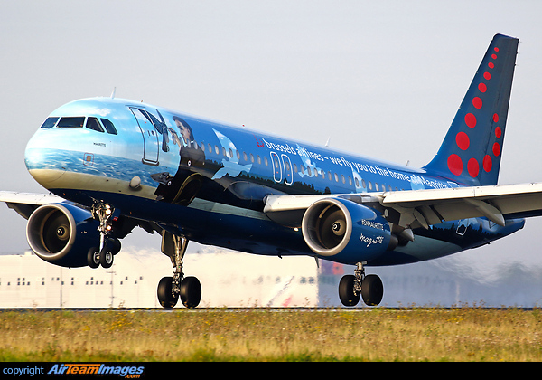 Airbus A320-214 Airbus A320-214