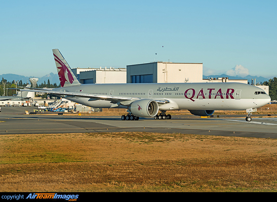 Taxing out in the golden warm sunset on her delivery flight to Doha Hamad International airport. Boeing 777-3DZ/ER