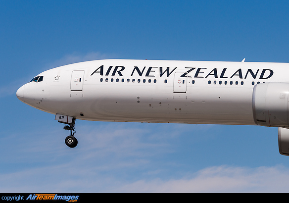 Boeing 777-319/ER Boeing 777-319/ER