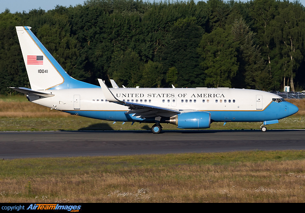 Boeing C-40B Boeing C-40B