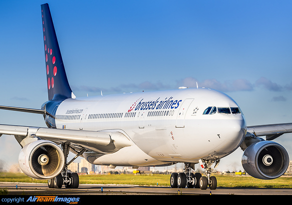 Airbus A330-223 Airbus A330-223