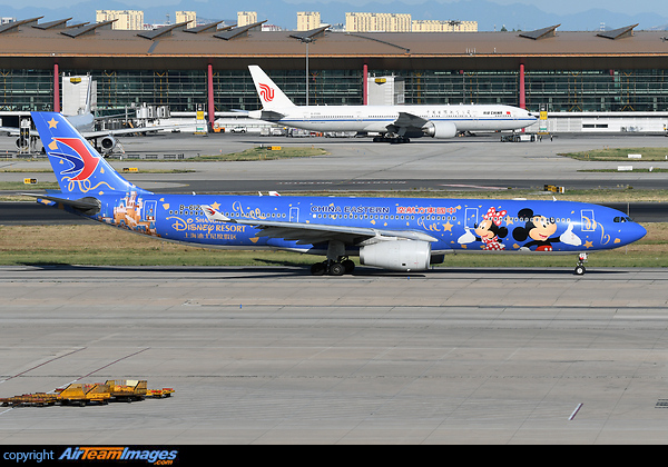 Airbus A330-343X Airbus A330-343X