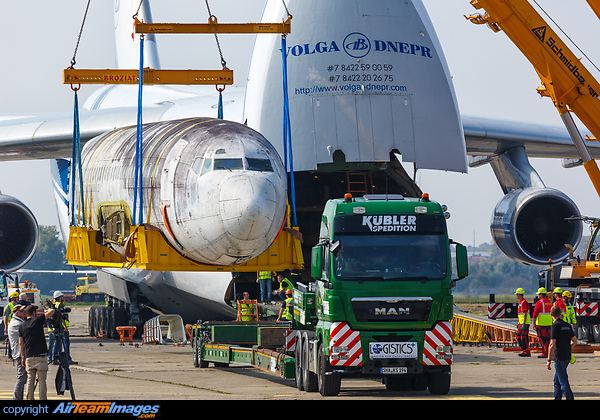 Boeing 737-230(QC) Boeing 737-230(QC)