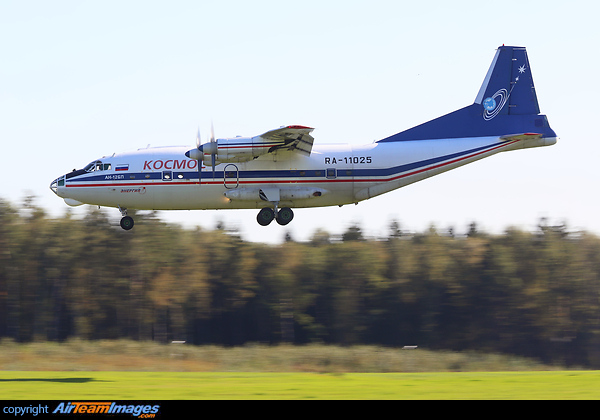 Antonov An-12TB Antonov An-12TB