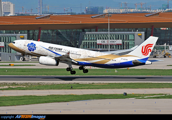 Airbus A330-243 Airbus A330-243
