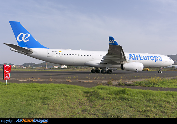 Heading to RWY 12 Tenerife North Airport Airbus A330-343