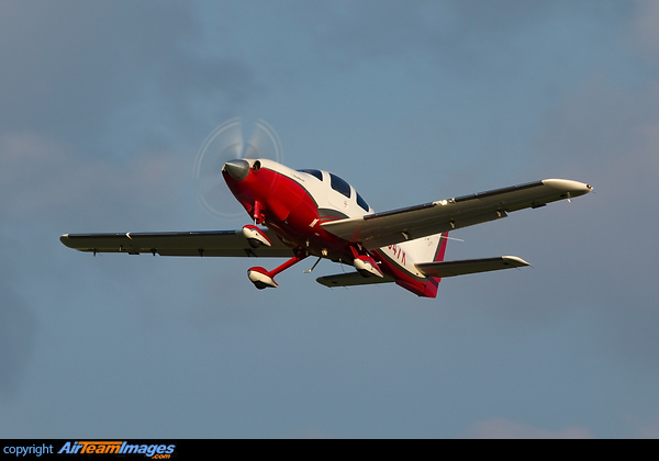 Lancair Columbia 400 Lancair Columbia 400