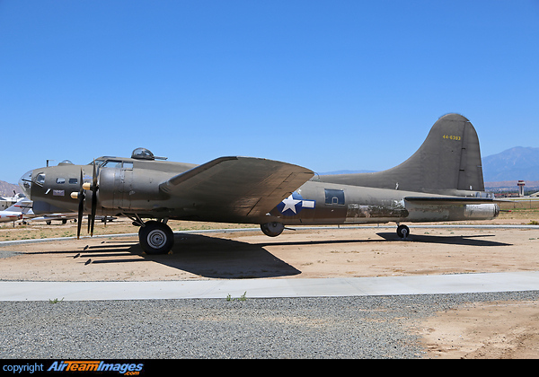 Boeing B-17G Flying Fortress Boeing B-17G Flying Fortress