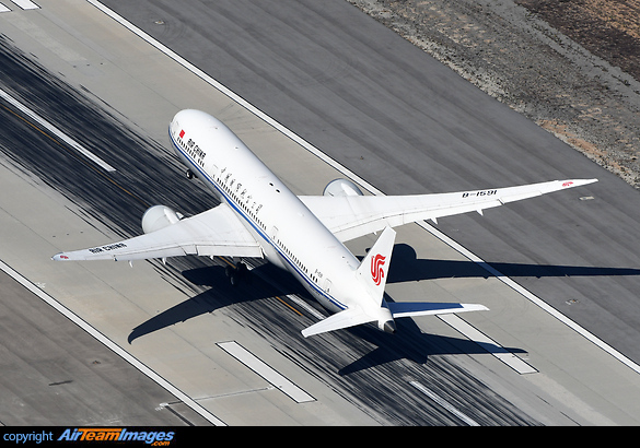 Boeing 787-9 Dreamliner Boeing 787-9 Dreamliner