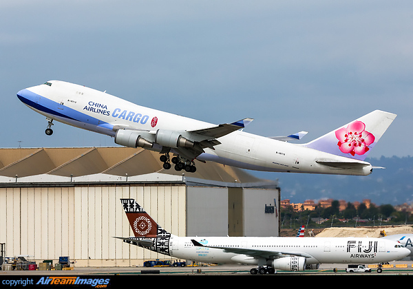 Boeing 747-409F/SCD Boeing 747-409F/SCD