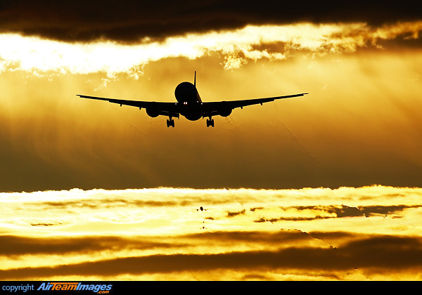 Boeing 777-333/ER Boeing 777-333/ER