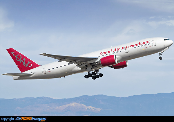 Boeing 777-2U8/ER Boeing 777-2U8/ER