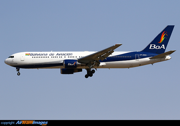 Boeing 767-33A/ER Boeing 767-33A/ER