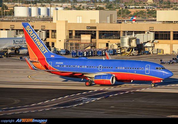 Boeing 737-7H4 Boeing 737-7H4