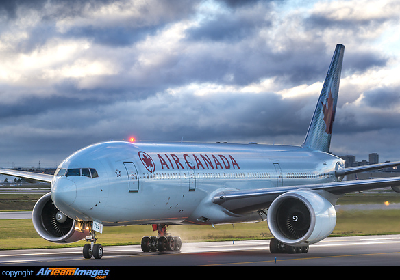 Boeing 777-233/LR Boeing 777-233/LR