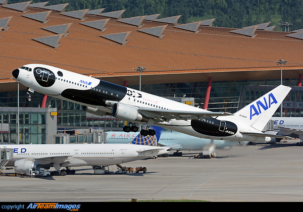Boeing 767-381/ER Boeing 767-381/ER