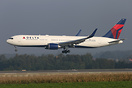 Boeing 767-332//ER