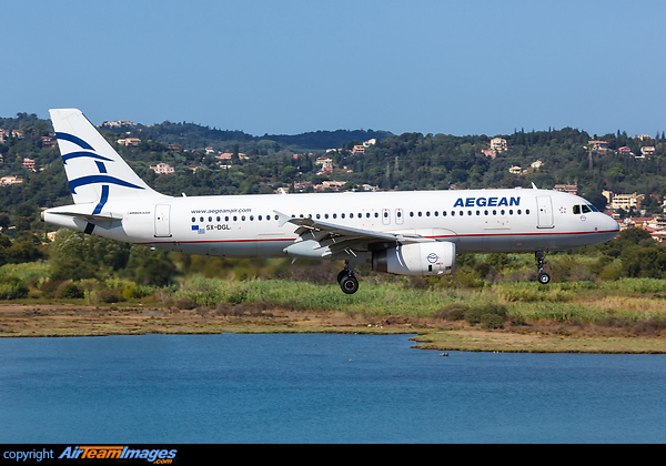 Airbus A320-232 Airbus A320-232