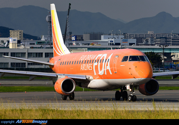 Embraer ERJ-175SD Embraer ERJ-175SD