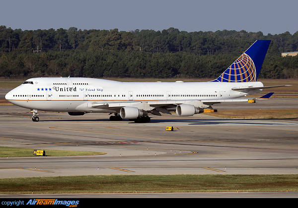 United Airlines Farewell 747 Tour. Boeing 747-422