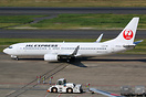 Boeing 737-846