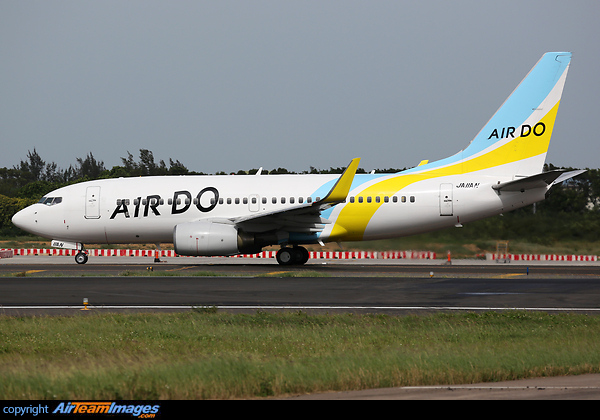 Boeing 737-781 Boeing 737-781