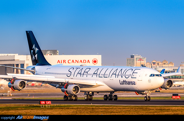 Airbus A340-313X Airbus A340-313X