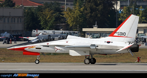 KAI T-50 Golden Eagle KAI T-50 Golden Eagle