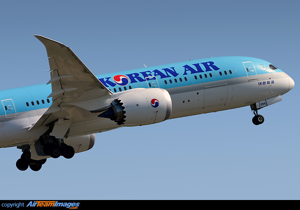 Boeing 787-9 Dreamliner Boeing 787-9 Dreamliner