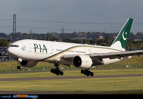 Boeing 777-240/ER Boeing 777-240/ER