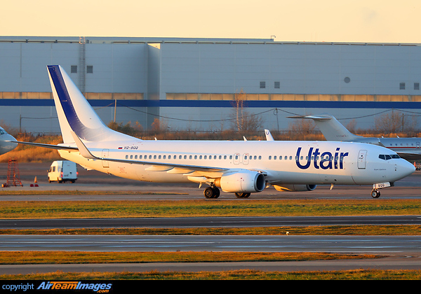 Boeing 737-8GU Boeing 737-8GU