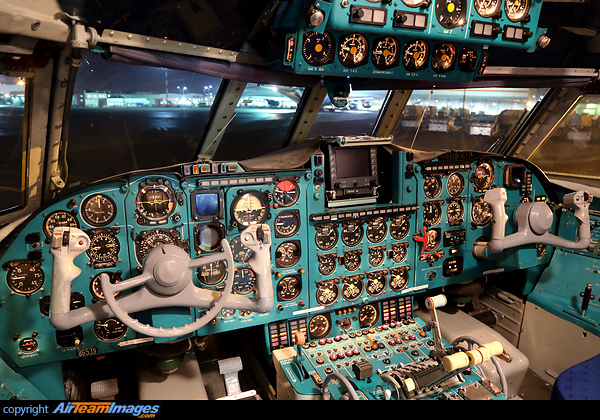 Ilyushin Il-62M Ilyushin Il-62M