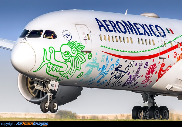 Boeing 787-9 Dreamliner Boeing 787-9 Dreamliner