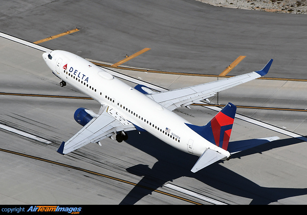 Boeing 737-832 Boeing 737-832