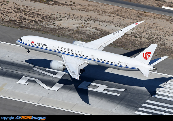 Boeing 787-9 Dreamliner Boeing 787-9 Dreamliner