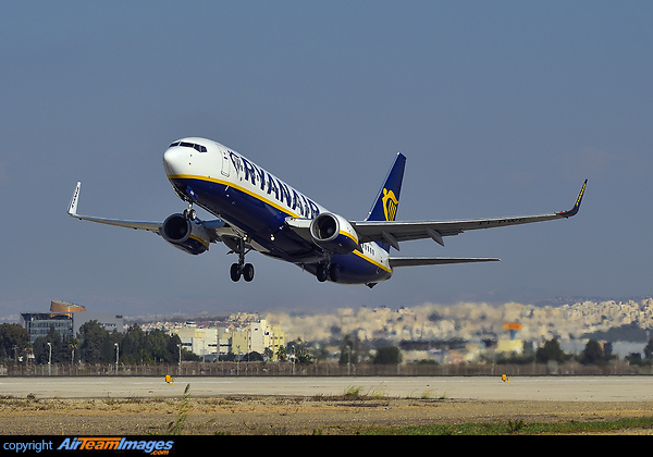 Boeing 737-8AS Boeing 737-8AS