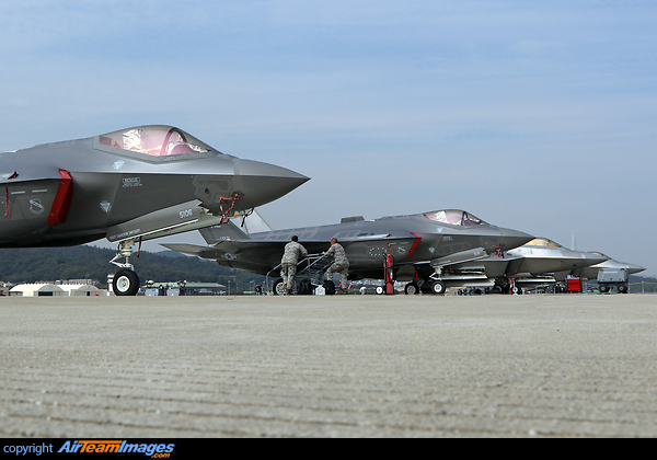 F-35A Lightning II F-35A Lightning II