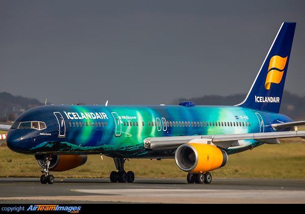 Boeing 757-256 Boeing 757-256