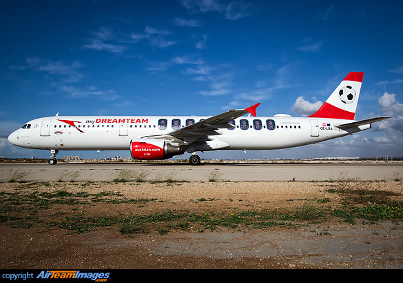 Airbus A321-111 Airbus A321-111