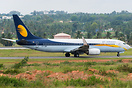 Boeing 737-86N