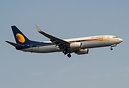 Boeing 737-85R